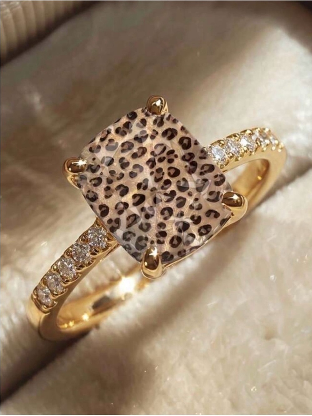 Western Ring 24k Gold Plated Ring with Leopard-Print Cushion Stone new